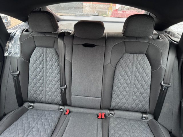 AUDI Q5 usata, con Volante in pelle