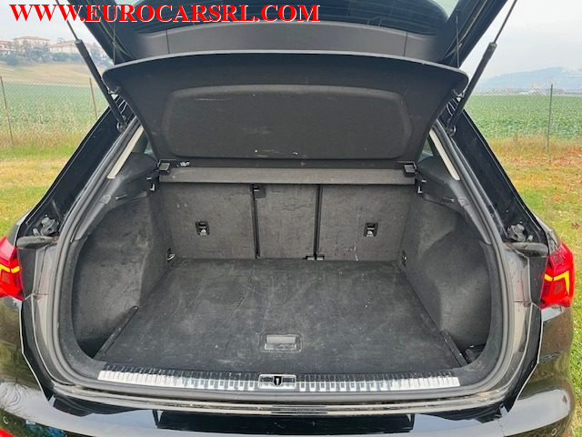 AUDI Q3 usata, con Specchietti laterali elettrici