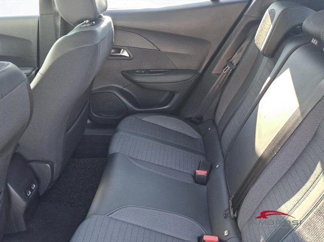 PEUGEOT 2008 usata 9