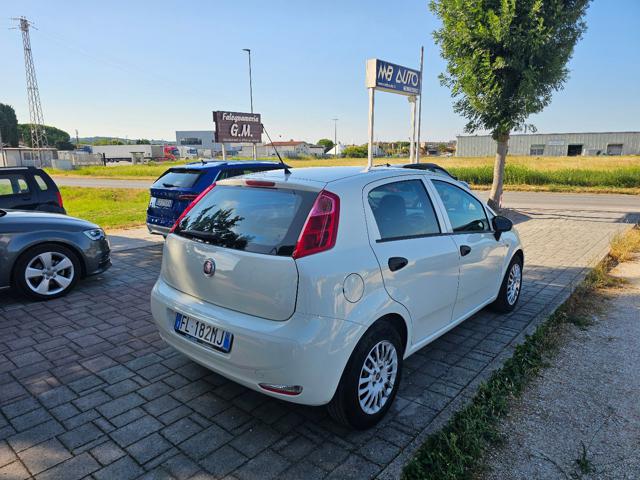 FIAT Punto usata, con Autoradio