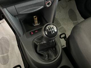 VOLKSWAGEN Caddy usata 26