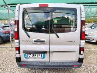 RENAULT Trafic usata, con Autoradio