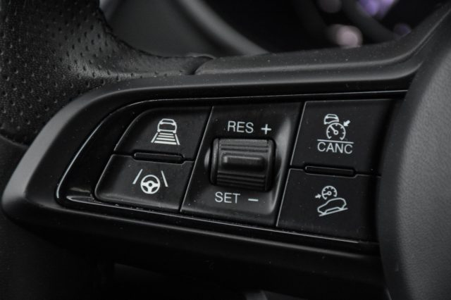 ALFA ROMEO Stelvio usata, con Controllo vocale