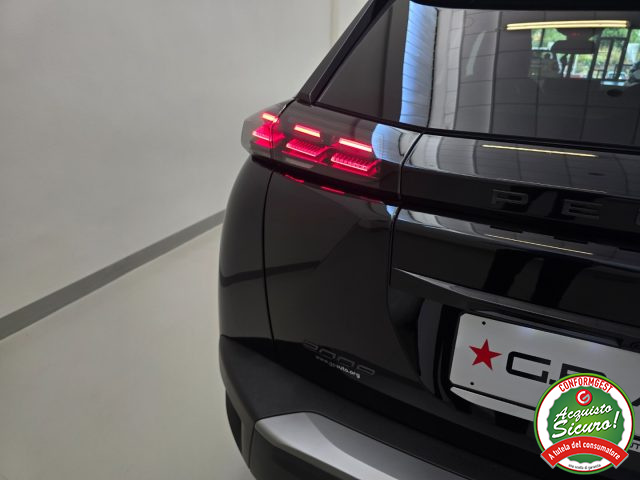 PEUGEOT 2008 usata, con Controllo automatico clima