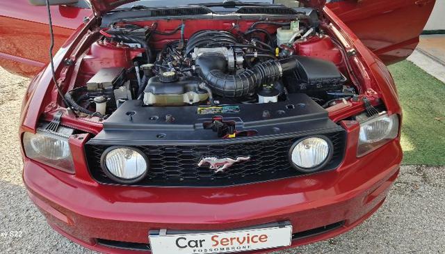 FORD Mustang usata, con Autoradio