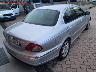 JAGUAR X-Type usata 1