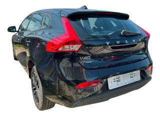 VOLVO V40 usata, con Autoradio