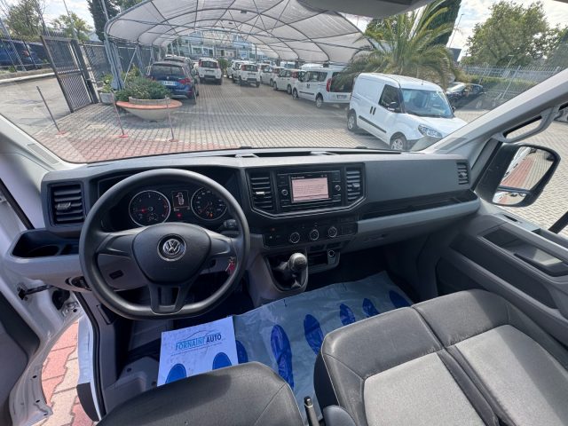 VOLKSWAGEN Crafter usata, con USB