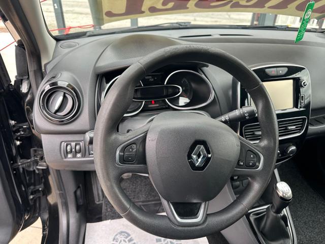 RENAULT Clio usata, con Touch screen