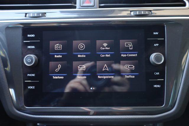 VOLKSWAGEN Tiguan usata, con Climatizzatore automatico, 3 zone