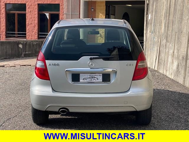 MERCEDES-BENZ A 180 usata, con Boardcomputer