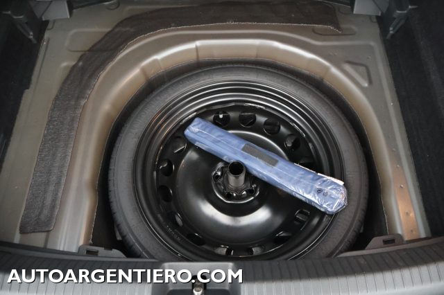 VOLKSWAGEN Taigo usata, con Bracciolo
