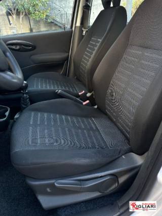 FIAT Punto usata 4