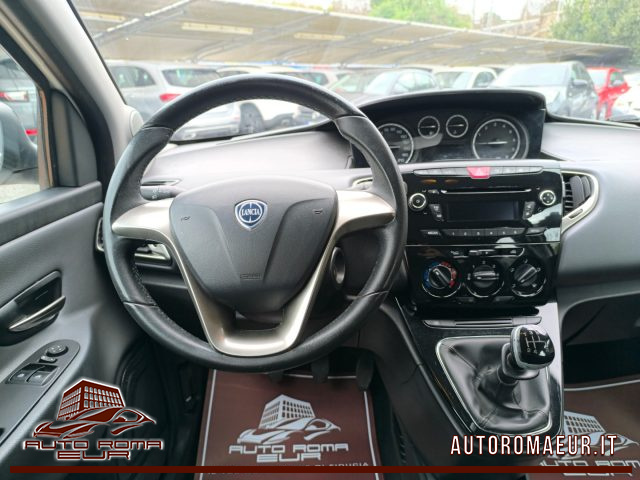 LANCIA Ypsilon usata, con Servosterzo