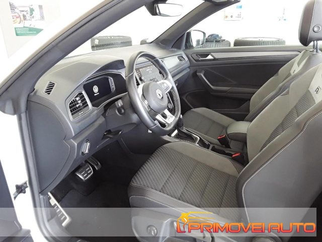 VOLKSWAGEN T-Roc usata, con Autoradio