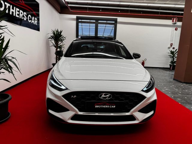 HYUNDAI i30 usata, con Airbag laterali