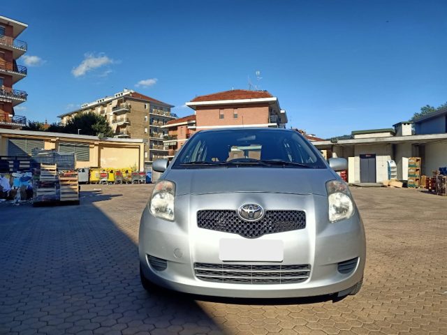TOYOTA Yaris usata, con Airbag