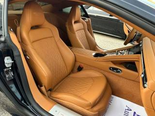 ASTON MARTIN DB12 usata, con Autoradio