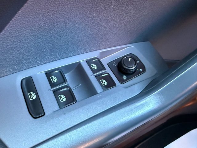 VOLKSWAGEN T-Cross usata, con Cruise Control