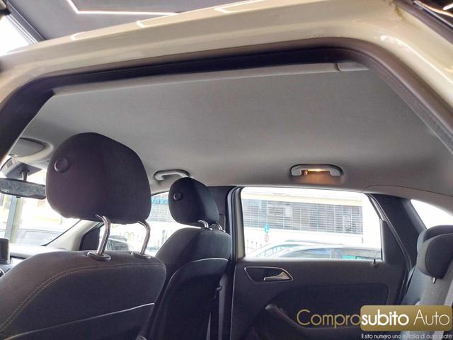 MERCEDES-BENZ B 180 usata, con Airbag testa