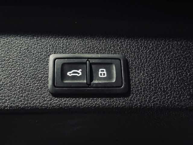 AUDI Q3 usata, con Volante in pelle