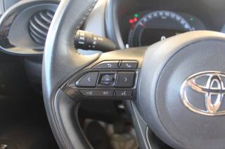 TOYOTA Aygo X usata, con Airbag testa