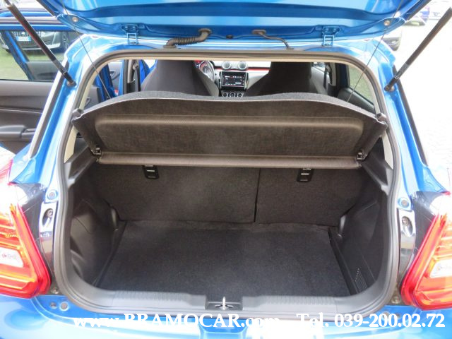SUZUKI Swift usata, con Fari LED