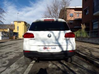 VOLKSWAGEN Tiguan usata, con Isofix