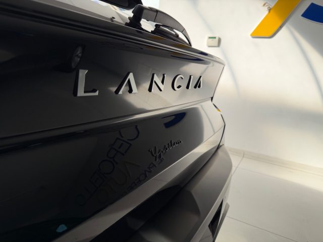 LANCIA Ypsilon usata, con Controllo trazione
