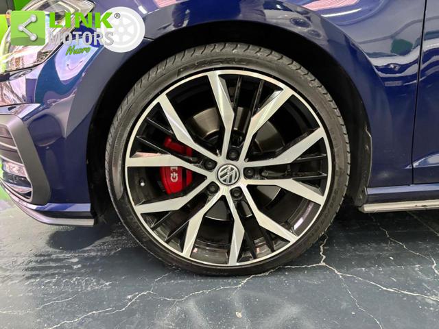 VOLKSWAGEN Golf GTI usata, con Sistema di navigazione