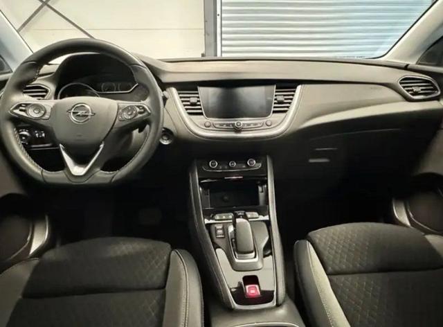 OPEL Grandland X usata, con Alzacristalli elettrici