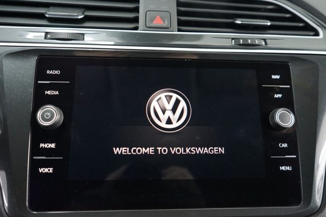 VOLKSWAGEN Tiguan usata, con Climatizzatore automatico, 3 zone