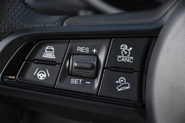 ALFA ROMEO Stelvio usata, con Controllo elettronico della corsia