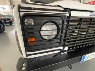 LAND ROVER Defender usata 14