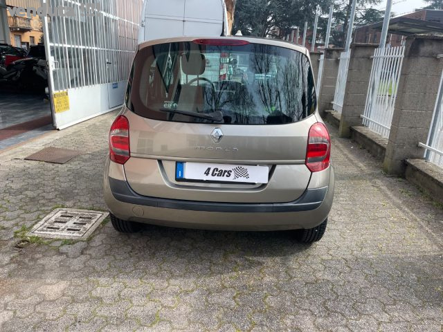 RENAULT Modus usata, con Alzacristalli elettrici