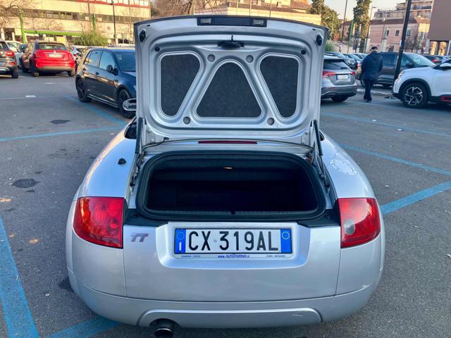 AUDI TT usata, con Specchietti laterali elettrici