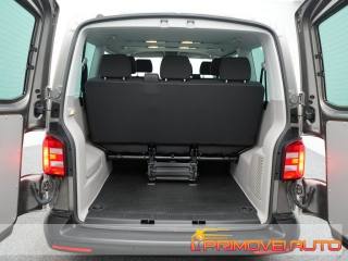 VOLKSWAGEN Caravelle usata 9