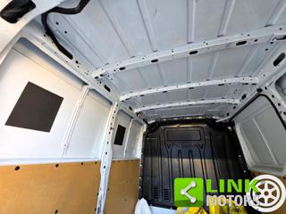 RENAULT Master usata 42
