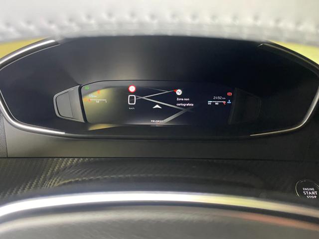PEUGEOT 2008 usata, con Controllo automatico clima