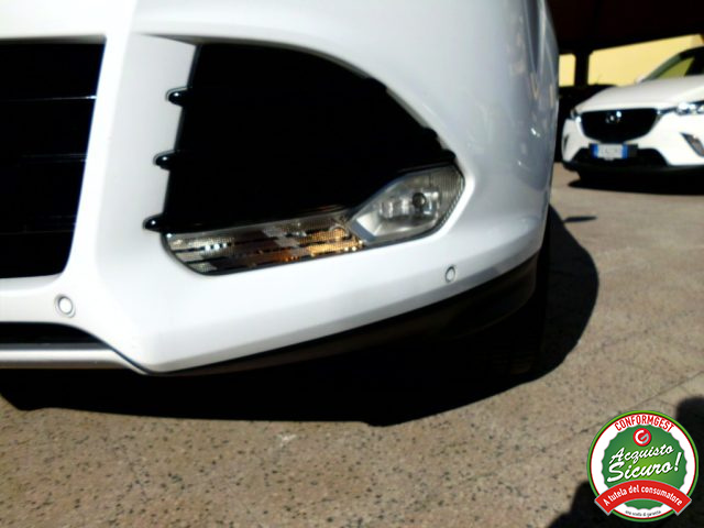 FORD Kuga usata, con Sensori di parcheggio anteriori