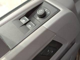 VOLKSWAGEN Crafter usata, con USB