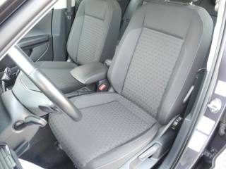 VOLKSWAGEN T-Cross usata, con Luce d