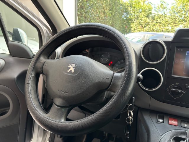 PEUGEOT Partner usata, con Sistema di navigazione