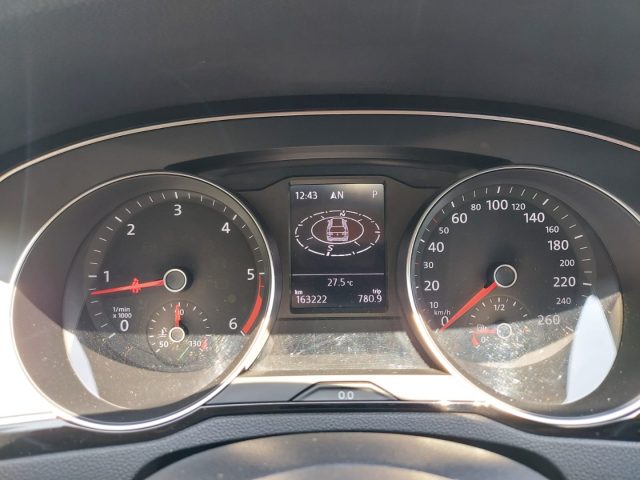 VOLKSWAGEN Passat Variant usata, con Controllo automatico clima