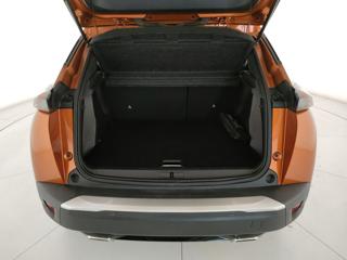 PEUGEOT 2008 usata, con Fari LED