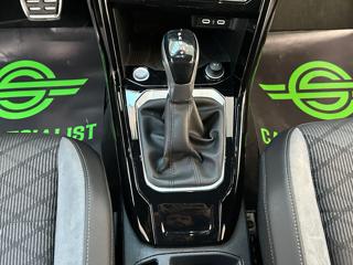 VOLKSWAGEN T-Roc usata, con Park Distance Control