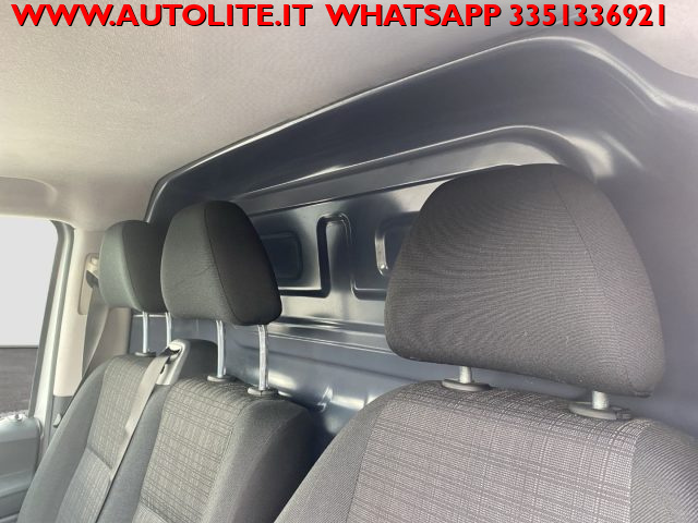 MERCEDES-BENZ Vito usata, con Bluetooth
