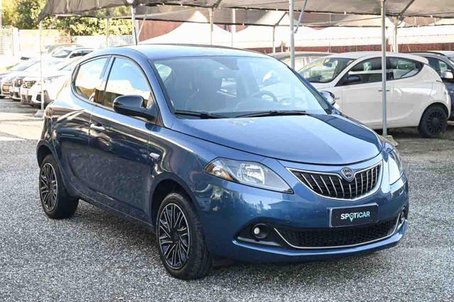 LANCIA Ypsilon usata, con Airbag