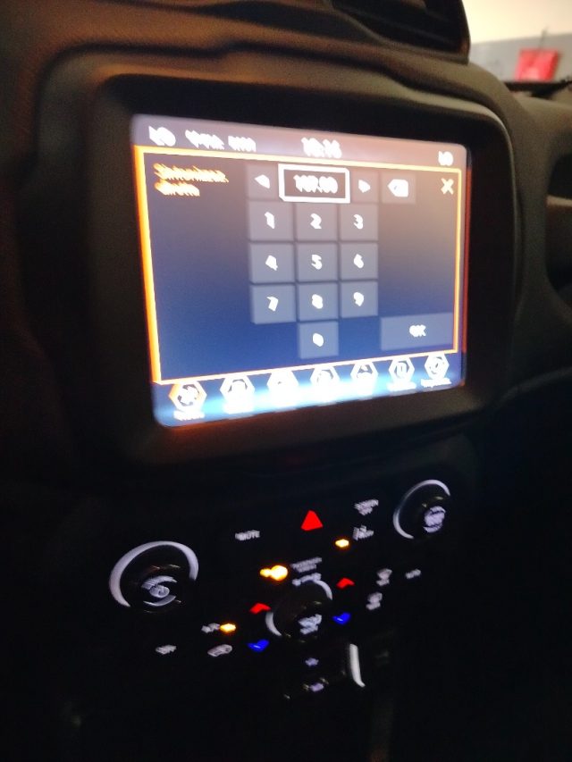JEEP Renegade usata, con Airbag testa