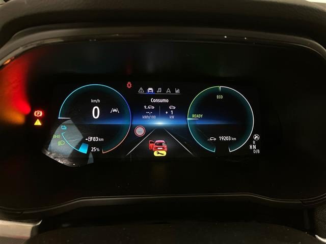 RENAULT ZOE usata, con Sensori di parcheggio posteriori